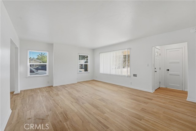 Detail Gallery Image 5 of 26 For 800 N Clementine St, Anaheim,  CA 92805 - 2 Beds | 1 Baths