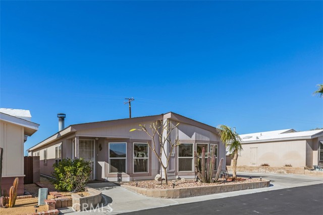 Detail Gallery Image 1 of 1 For 69525 Dillon Rd #10,  Desert Hot Springs,  CA 92241 - 3 Beds | 2 Baths