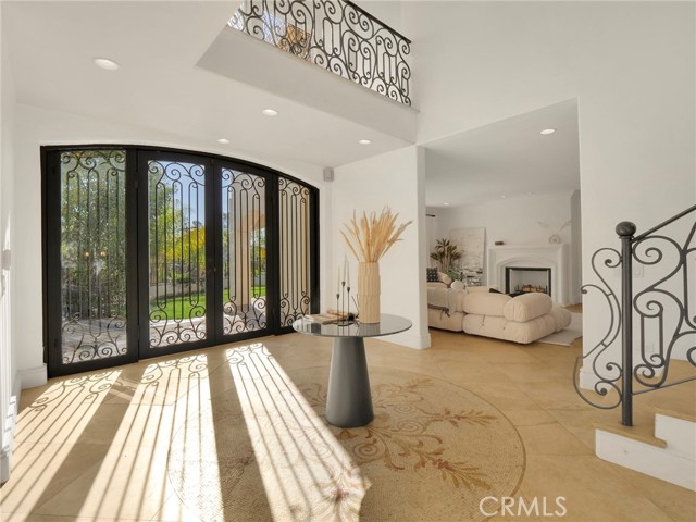 Detail Gallery Image 14 of 60 For 4862 Galendo St, Woodland Hills,  CA 91364 - 6 Beds | 6 Baths