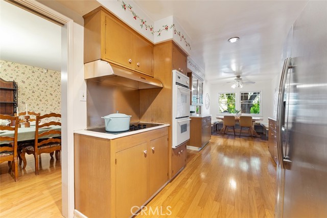 Detail Gallery Image 13 of 50 For 1940 Arroyo Dr, Riverside,  CA 92506 - 4 Beds | 3 Baths