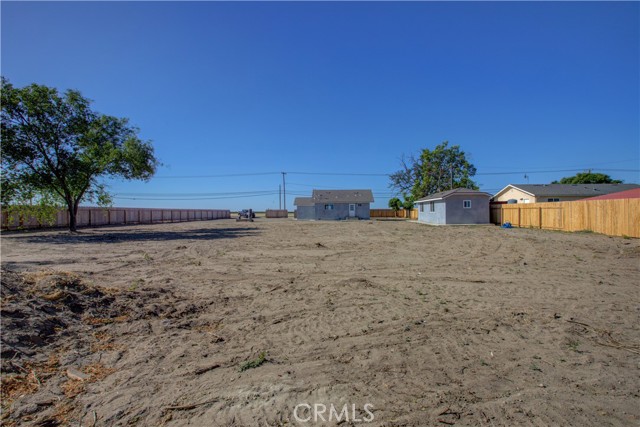 Detail Gallery Image 5 of 21 For 12337 W Main St, Turlock,  CA 95380 - 1 Beds | 2 Baths