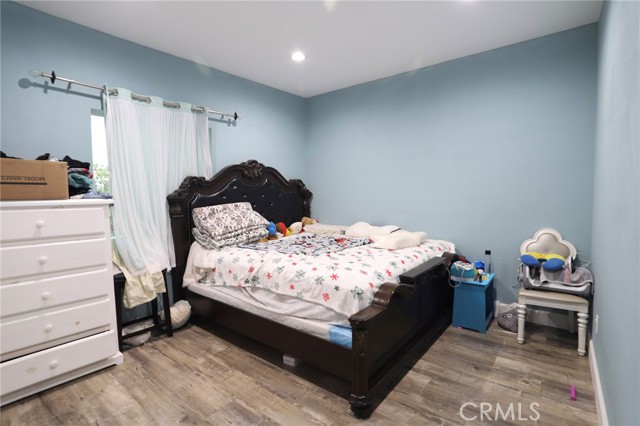 Detail Gallery Image 8 of 13 For 11239 Bowles Ave, Garden Grove,  CA 92841 - 3 Beds | 3 Baths