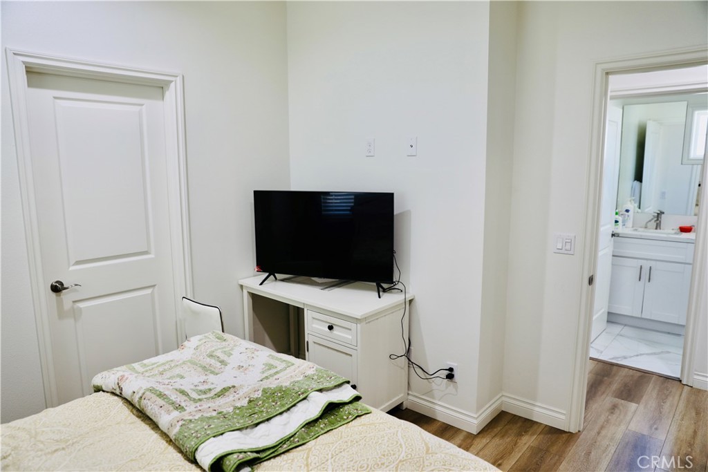 MLS #CV25173809 image #45