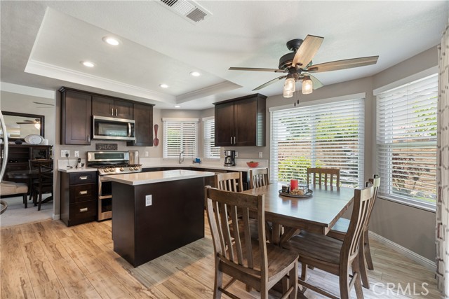 Detail Gallery Image 14 of 55 For 5793 Prairie Falcon Dr, La Verne,  CA 91750 - 4 Beds | 2/1 Baths
