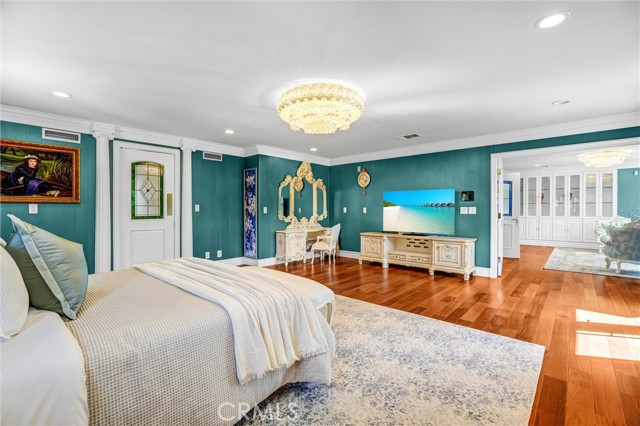 Detail Gallery Image 33 of 56 For 2290 Lombardy, San Marino,  CA 91108 - 5 Beds | 5 Baths