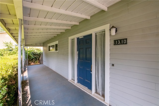 Detail Gallery Image 2 of 22 For 1310 W Sacramento Ave, Chico,  CA 95926 - 3 Beds | 2 Baths