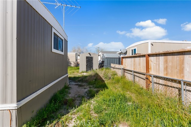 Detail Gallery Image 27 of 29 For 2013 Windharp, Rosamond,  CA 93560 - 2 Beds | 1 Baths