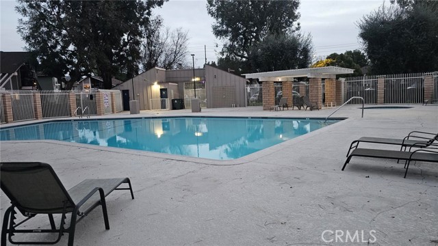 Detail Gallery Image 3 of 6 For 5428 E Snow Wood #D,  Anaheim,  CA 92807 - 2 Beds | 1 Baths