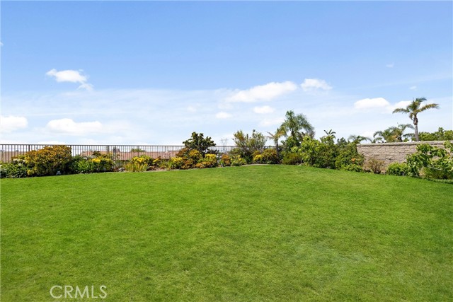 14181 Vai Brothers Drive, Rancho Cucamonga CA: https://media.crmls.org/medias/66e35595-32f9-4a07-9f09-7459ff097c08.jpg