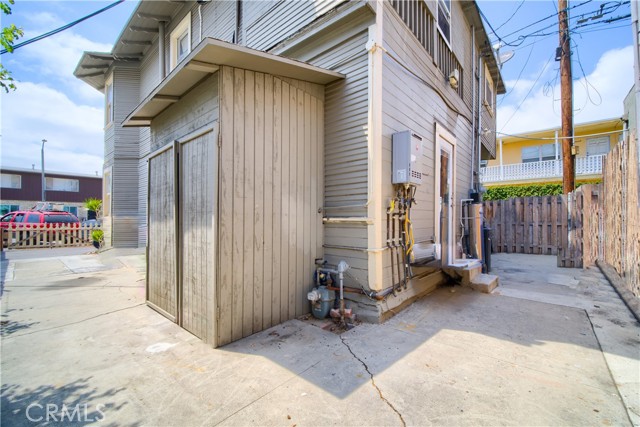 Detail Gallery Image 19 of 30 For 624 Cedar Ave, Long Beach,  CA 90802 - 4 Beds | 2 Baths