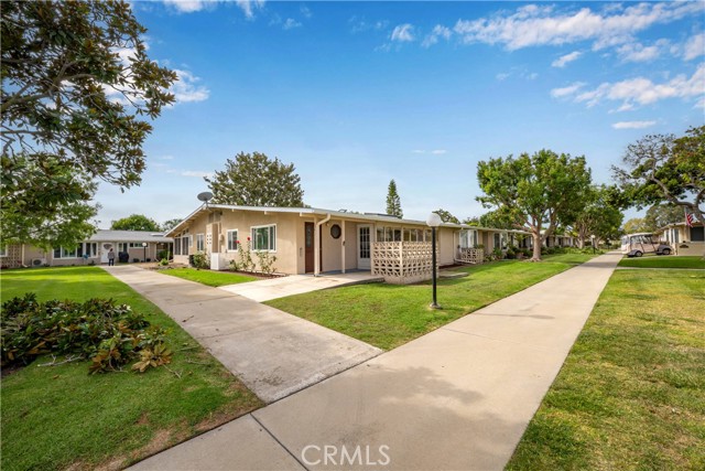 Detail Gallery Image 1 of 1 For 13271 Del Monte Dr 33l,  Seal Beach,  CA 90740 - 2 Beds | 1/1 Baths