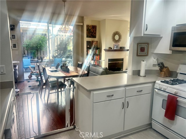 Detail Gallery Image 19 of 34 For 1232 Mission, Duarte,  CA 91010 - 3 Beds | 3 Baths