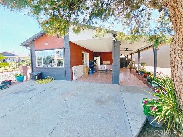 Detail Gallery Image 2 of 38 For 1212 Alila Ave, Delano,  CA 93215 - 3 Beds | 2 Baths