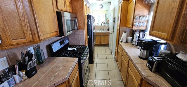 115 E 69th Street, Long Beach CA: https://media.crmls.org/medias/66e53fed-67ee-4564-848b-83266c04f222.jpg