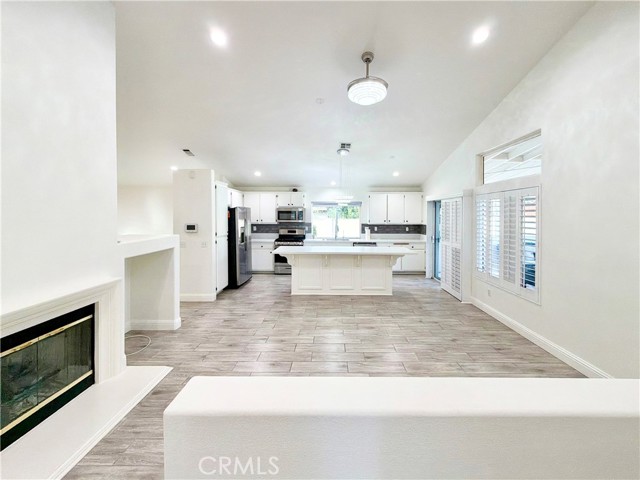 Detail Gallery Image 11 of 26 For 37116 Alder, Palmdale,  CA 93552 - 3 Beds | 2 Baths