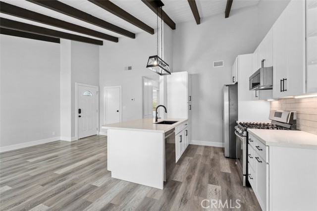 Detail Gallery Image 16 of 39 For 113 Loma Ln, San Clemente,  CA 92672 - 2 Beds | 2 Baths