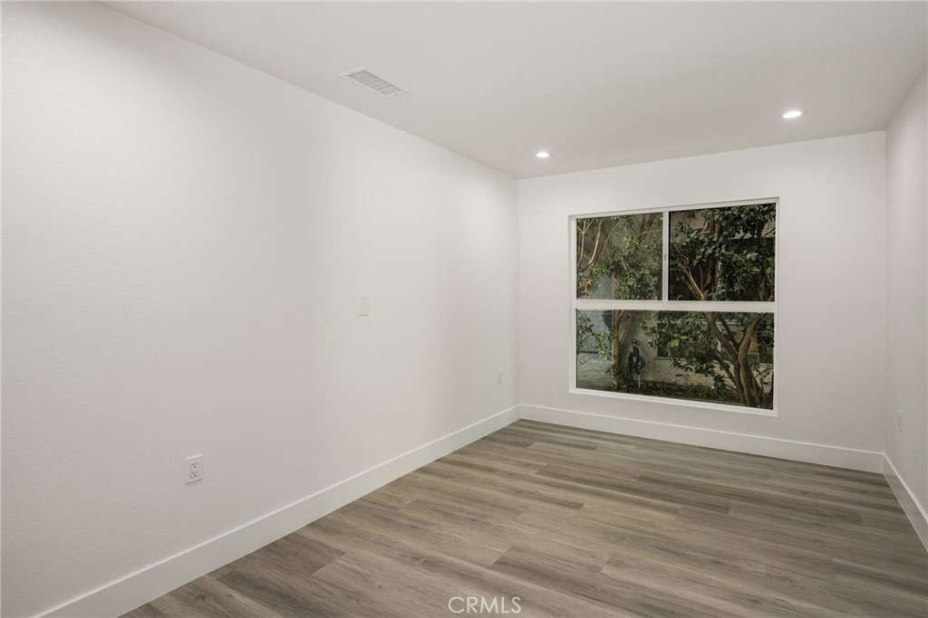 MLS #OC26167256 image #12