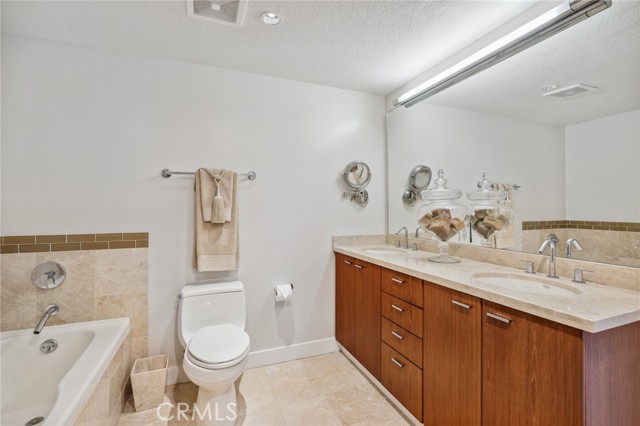 Detail Gallery Image 20 of 41 For 3131 Michelson Dr #302,  Irvine,  CA 92612 - 2 Beds | 2 Baths