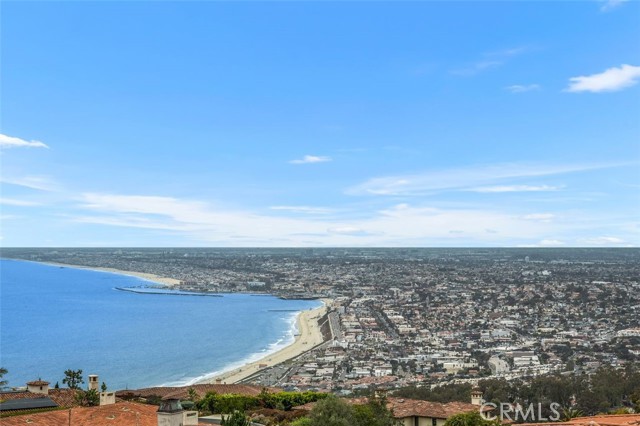 953 Via Del Monte, Palos Verdes Estates CA: https://media.crmls.org/medias/66e66002-cf2c-49f6-8fcc-1dbe8adc06da.jpg