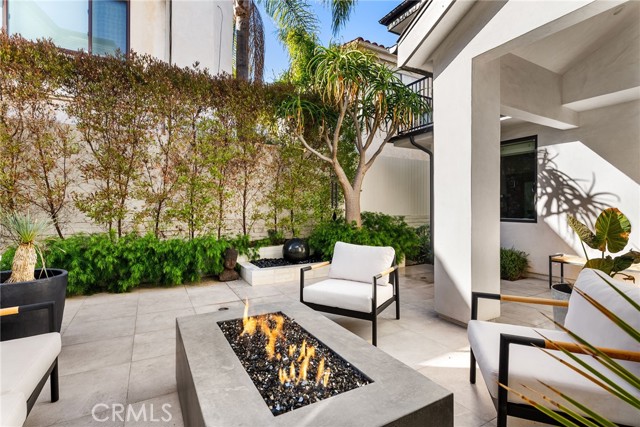 Detail Gallery Image 5 of 59 For 319 .5 Jasmine, Corona Del Mar,  CA 92625 - 3 Beds | 3/1 Baths