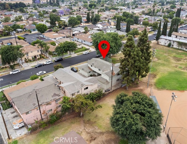 1109 S Spruce Street, Montebello CA: https://media.crmls.org/medias/66e7d9f5-96e9-477a-9981-b79ecee57e4c.jpg