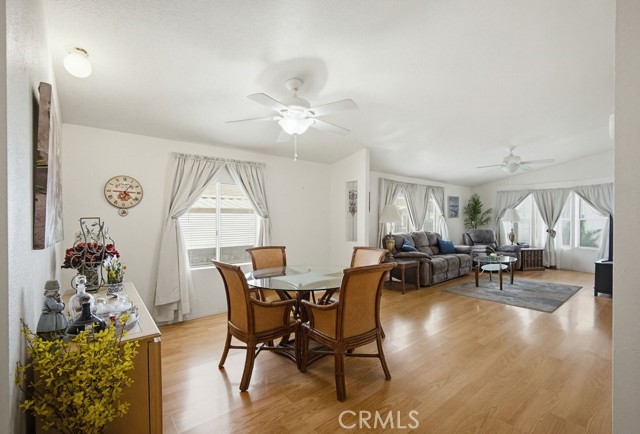 Detail Gallery Image 16 of 41 For 1262 Sorrel, Hemet,  CA 92545 - 3 Beds | 2 Baths