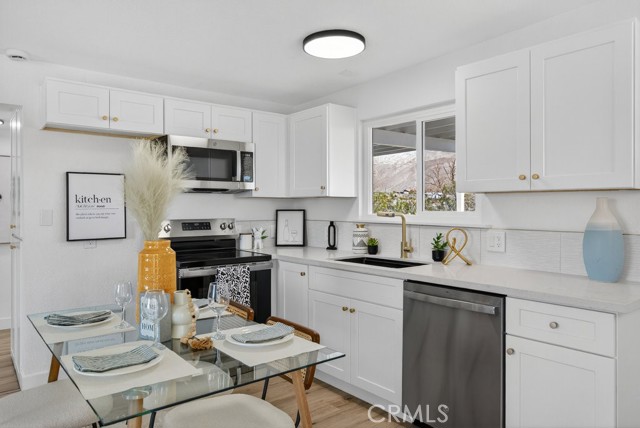 Detail Gallery Image 5 of 65 For 22700 Tamyran, Desert Hot Springs,  CA 92241 - 2 Beds | 1 Baths