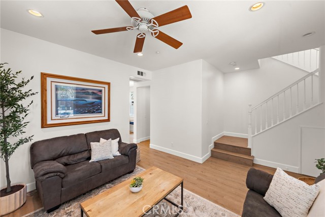 18 Duskywing, Ladera Ranch CA: https://media.crmls.org/medias/66ea001d-918d-44c2-8339-d3d3529c4cab.jpg