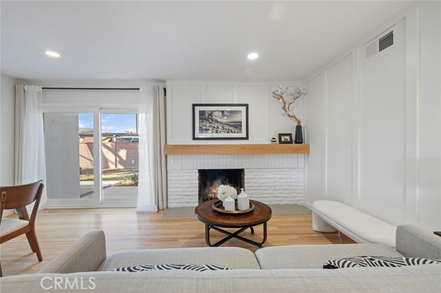 Detail Gallery Image 9 of 59 For 1501 W Woodcrest Ave, Fullerton,  CA 92833 - 4 Beds | 2 Baths