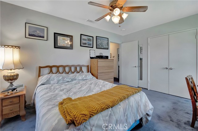 3850 Senasac Avenue, Long Beach CA: https://media.crmls.org/medias/66ea2987-5651-4837-9980-23d6e9df3b24.jpg