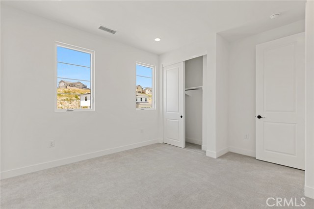 Detail Gallery Image 38 of 41 For 24175 N Camino Cascada, Valencia,  CA 91354 - 5 Beds | 5/1 Baths