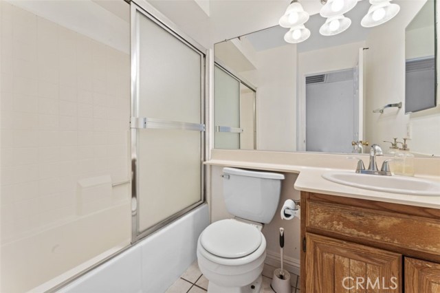 Detail Gallery Image 13 of 29 For 20335 Rue Crevier #521,  Canyon Country,  CA 91351 - 3 Beds | 2 Baths