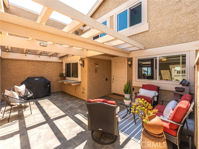 308 Avenida Adobe, San Clemente CA: https://media.crmls.org/medias/66ea9205-6ed5-41ce-8637-2aa680938521.jpg