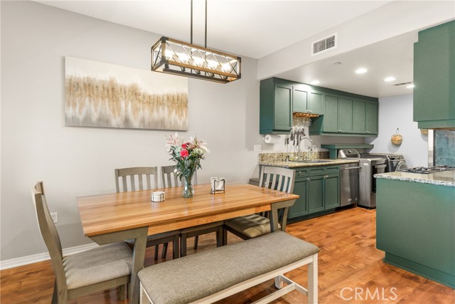 17230 Newhope Street, Fountain Valley CA: https://media.crmls.org/medias/66eabdaf-4472-4712-bea1-51e1dd81b690.jpg