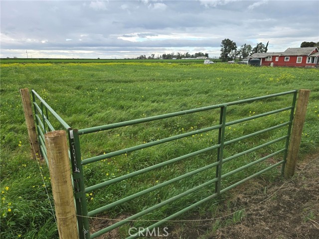 Detail Gallery Image 14 of 19 For 11315 Childs, Le Grand,  CA 95333 - 2 Beds | 1 Baths