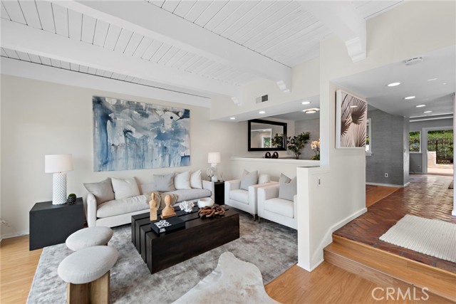 Detail Gallery Image 4 of 73 For 23293 Pompeii Dr, Dana Point,  CA 92629 - 3 Beds | 2/1 Baths