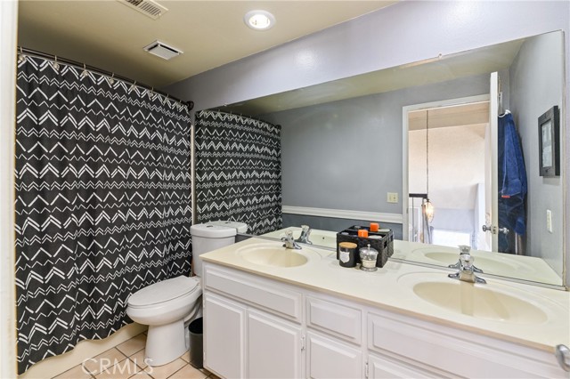 Detail Gallery Image 25 of 47 For 4511 Feather River Rd, Corona,  CA 92878 - 3 Beds | 2/1 Baths