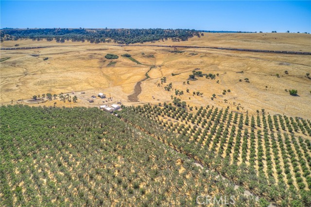 16 Rocky Drive, Oroville CA: https://media.crmls.org/medias/66ed772a-c91b-4c0b-9711-104d30b95d6f.jpg
