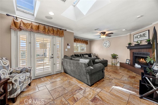 Detail Gallery Image 14 of 48 For 30663 Champion, Canyon Lake,  CA 92587 - 3 Beds | 2 Baths