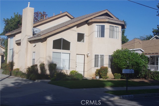 Detail Gallery Image 2 of 34 For 421 S Flower Ave a,  Brea,  CA 92821 - 3 Beds | 2/1 Baths