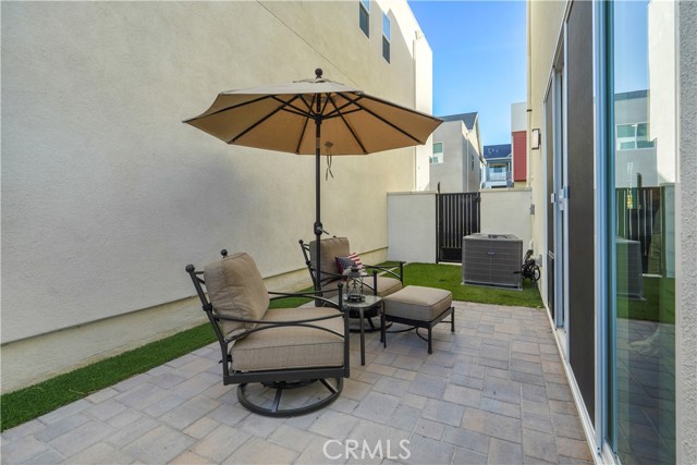 Detail Gallery Image 10 of 25 For 27129 Purple Sage Ct, Valencia,  CA 91381 - 3 Beds | 2/1 Baths
