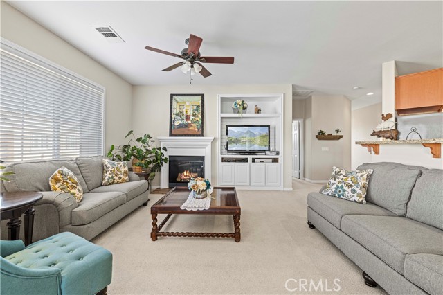 Detail Gallery Image 12 of 43 For 23941 Brescia Dr, Valencia,  CA 91354 - 2 Beds | 2 Baths