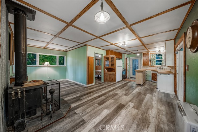 Detail Gallery Image 12 of 47 For 16179 Madrone, Cobb,  CA 95426 - 1 Beds | 1 Baths