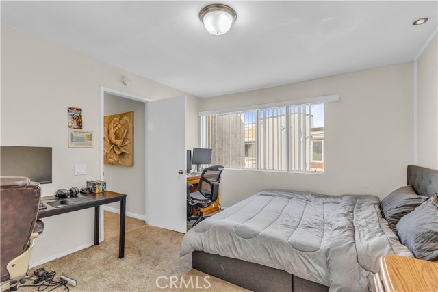 212 S Kraemer Boulevard, Placentia CA: https://media.crmls.org/medias/66ef8aad-258d-4aa4-a030-a309113bb0f1.jpg