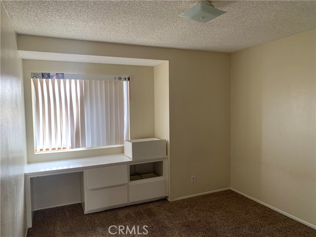 Detail Gallery Image 7 of 9 For 14490 Hercules St, Hesperia,  CA 92345 - 3 Beds | 2 Baths