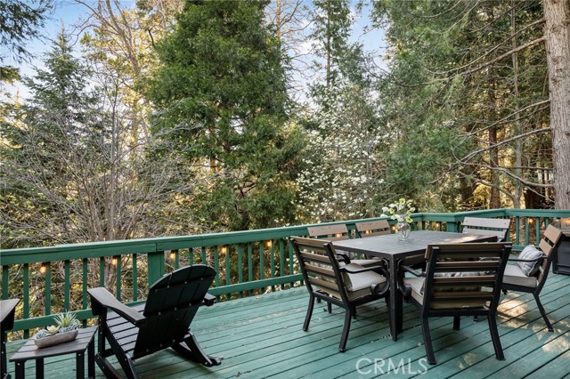 Detail Gallery Image 34 of 45 For 717 Crest Estates, Lake Arrowhead,  CA 92352 - 3 Beds | 3 Baths