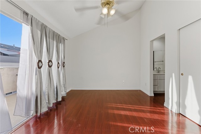 Detail Gallery Image 14 of 31 For 9200 Palm St #6,  Bellflower,  CA 90706 - 2 Beds | 2 Baths