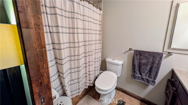 Detail Gallery Image 17 of 39 For 2552 Catalina Dr, Running Springs,  CA 92382 - 3 Beds | 2/1 Baths