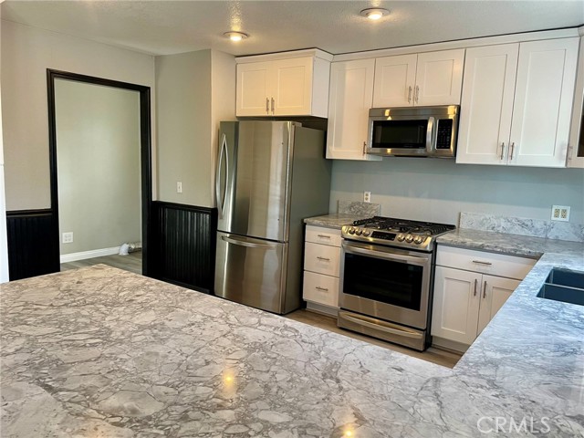 34793 The Farm Road, Wildomar CA: https://media.crmls.org/medias/66f3a412-e047-4820-aff1-ed3c092029c7.jpg