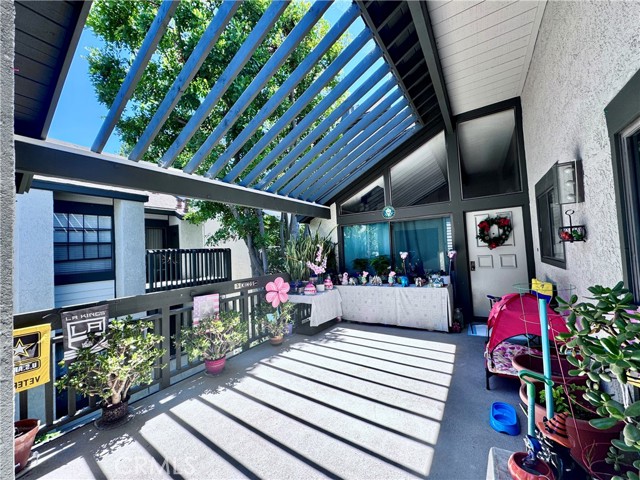 Detail Gallery Image 1 of 30 For 2532 W Macarthur Bld #B,  Santa Ana,  CA 92704 - 1 Beds | 1 Baths